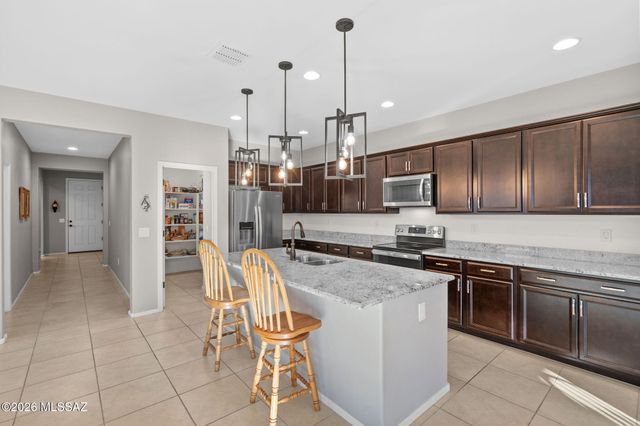 12451 N Sandby Green Drive, Marana, AZ 85653