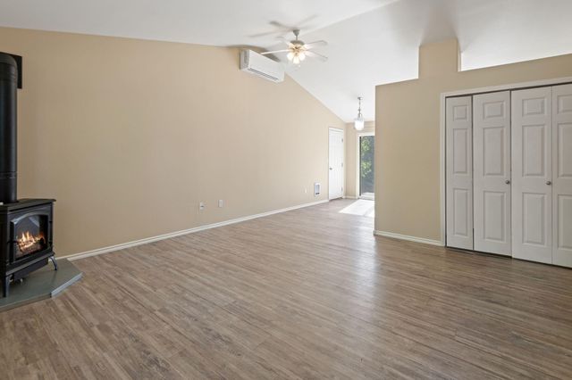 61009 Lodgepole Drive, Bend, OR 97702