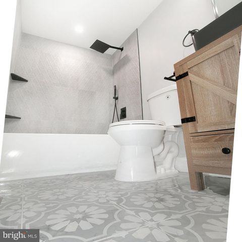 5377 LAURA BELLE LN, Fairfax, VA 22032