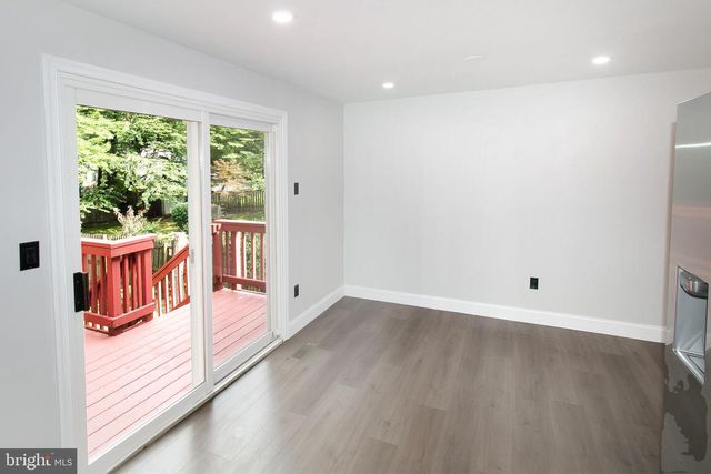 5377 LAURA BELLE LN, Fairfax, VA 22032