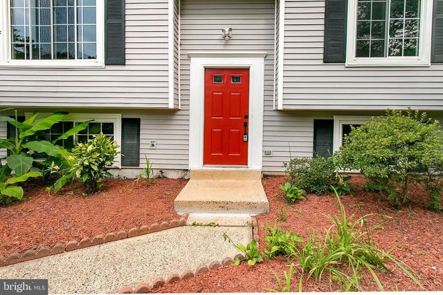 5377 LAURA BELLE LN, Fairfax, VA 22032
