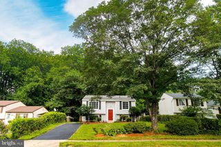 5377 LAURA BELLE LN, Fairfax, VA 22032