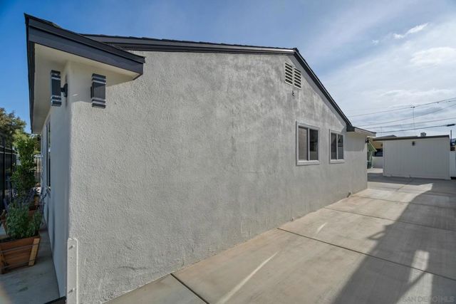 4282 86 Marlborough Ave., San Diego, CA 92105