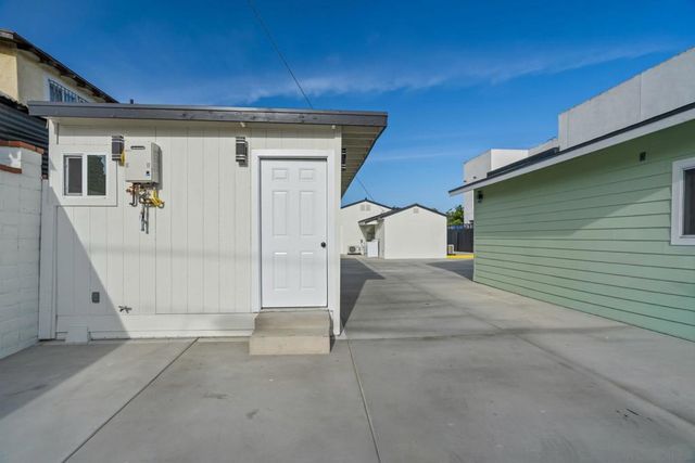 4282 86 Marlborough Ave., San Diego, CA 92105