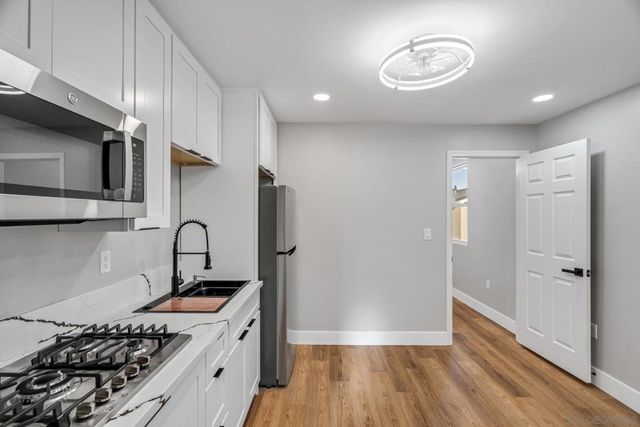 4282 86 Marlborough Ave., San Diego, CA 92105