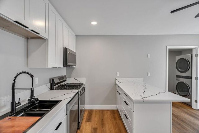 4282 86 Marlborough Ave., San Diego, CA 92105