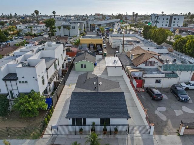 4282 86 Marlborough Ave., San Diego, CA 92105