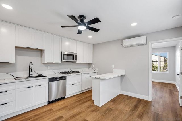 4282 86 Marlborough Ave., San Diego, CA 92105