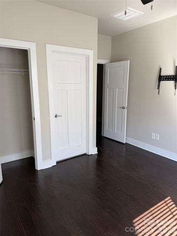 1739 Cannon View Lane, Charlotte, NC 28208