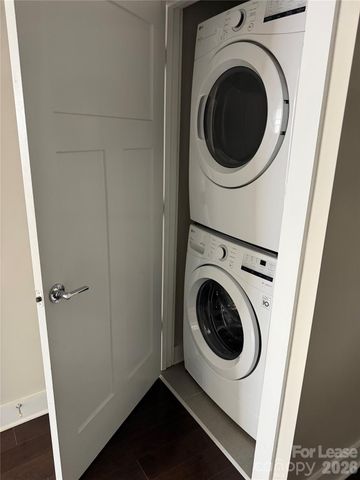 1739 Cannon View Lane, Charlotte, NC 28208