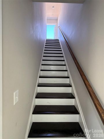 1739 Cannon View Lane, Charlotte, NC 28208