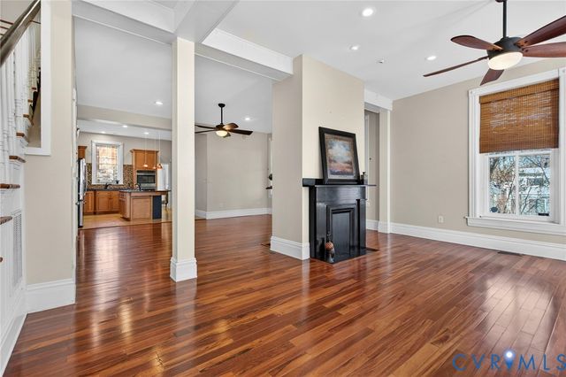 18 N 30th St, Richmond, VA 23223