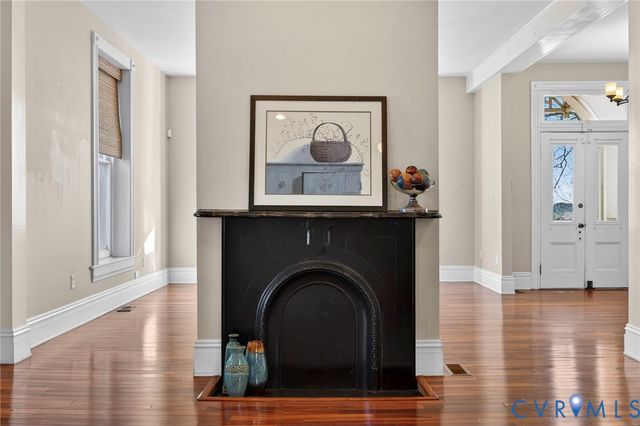 18 N 30th St, Richmond, VA 23223