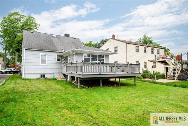 110 Amherst Avenue, Colonia, NJ 07067