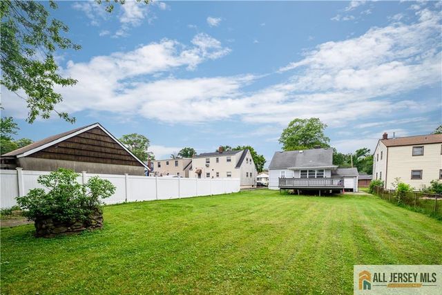 110 Amherst Avenue, Colonia, NJ 07067