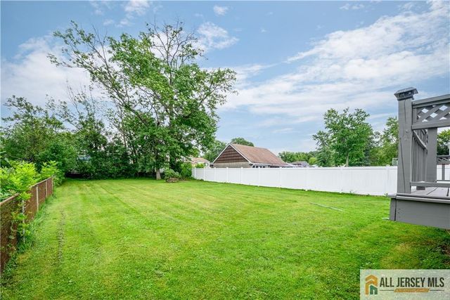 110 Amherst Avenue, Colonia, NJ 07067