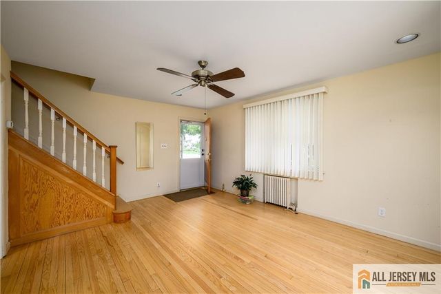 110 Amherst Avenue, Colonia, NJ 07067