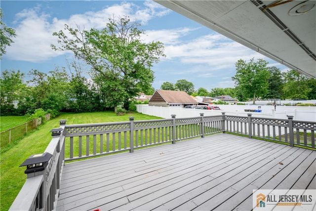 110 Amherst Avenue, Colonia, NJ 07067