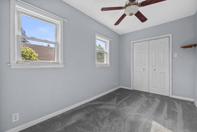 1712 Athaleen AVENUE, Mount Pleasant, WI 53403