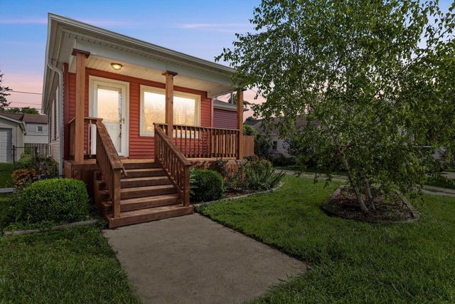 1712 Athaleen AVENUE, Mount Pleasant, WI 53403