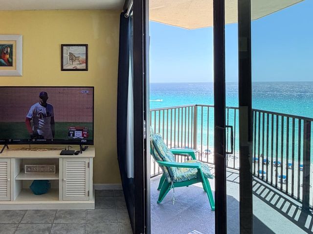 9850 Thomas Drive # 909E, Panama City, FL 32408
