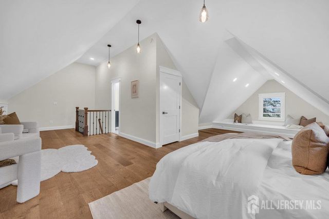 22 Orchard Hill Road, Bernardsville, NJ 07924