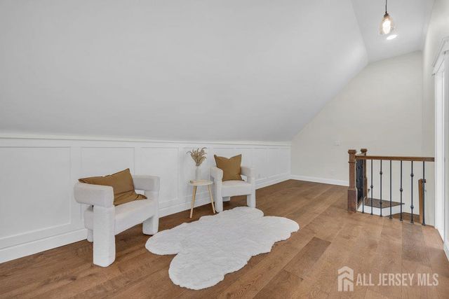 22 Orchard Hill Road, Bernardsville, NJ 07924