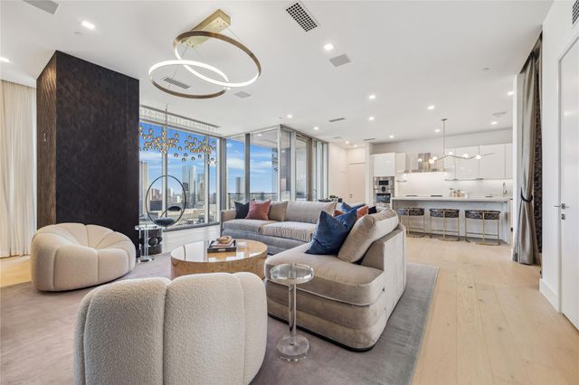 1711 Allen Parkway 2505, Houston, TX 77019