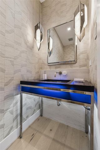 1711 Allen Parkway 2505, Houston, TX 77019