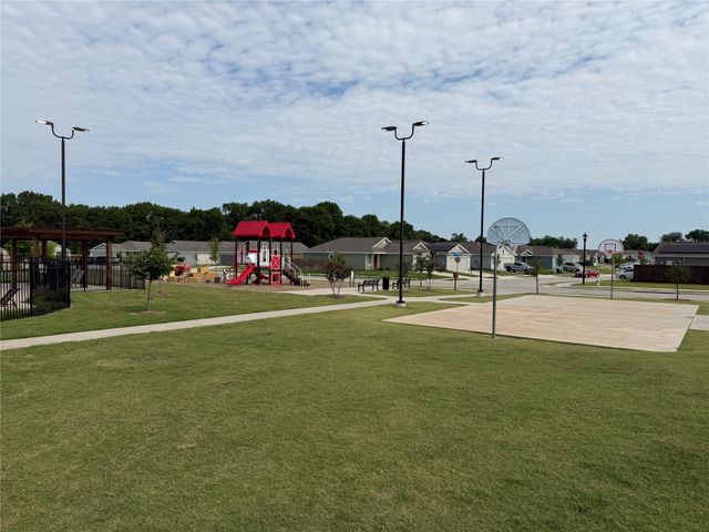 149 Thresher Lane, Princeton, TX 75407