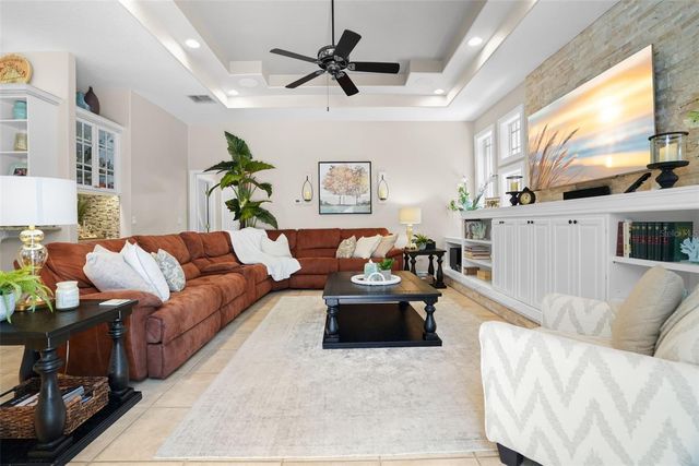 209 HIGHLAND WOODS DRIVE, Safety Harbor, FL 34695