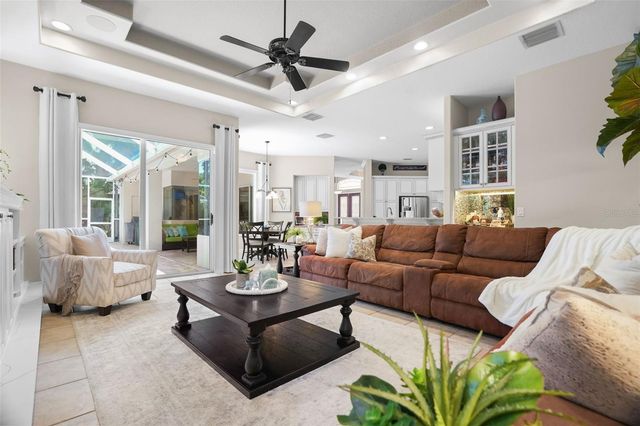 209 HIGHLAND WOODS DRIVE, Safety Harbor, FL 34695