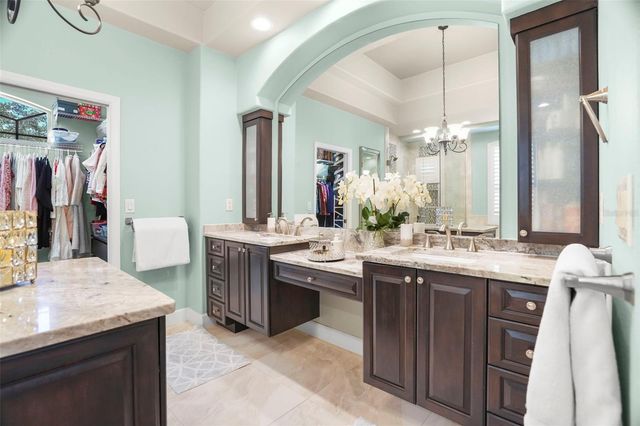 209 HIGHLAND WOODS DRIVE, Safety Harbor, FL 34695