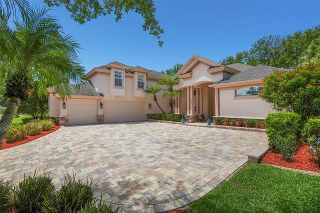 209 HIGHLAND WOODS DRIVE, Safety Harbor, FL 34695
