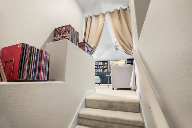 209 HIGHLAND WOODS DRIVE, Safety Harbor, FL 34695
