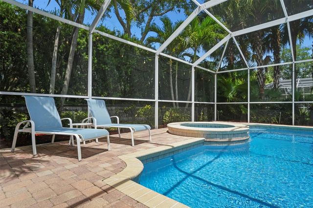 209 HIGHLAND WOODS DRIVE, Safety Harbor, FL 34695