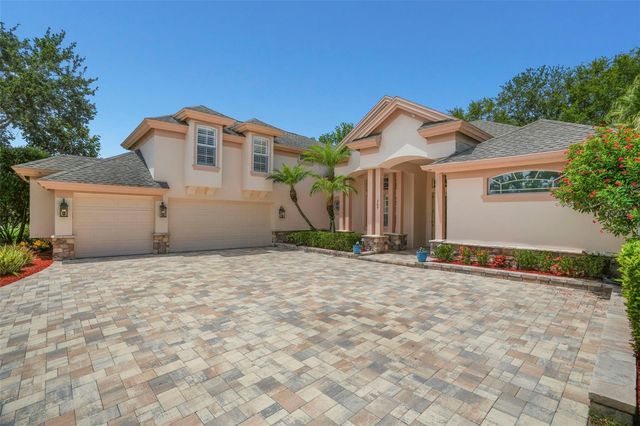 209 HIGHLAND WOODS DRIVE, Safety Harbor, FL 34695
