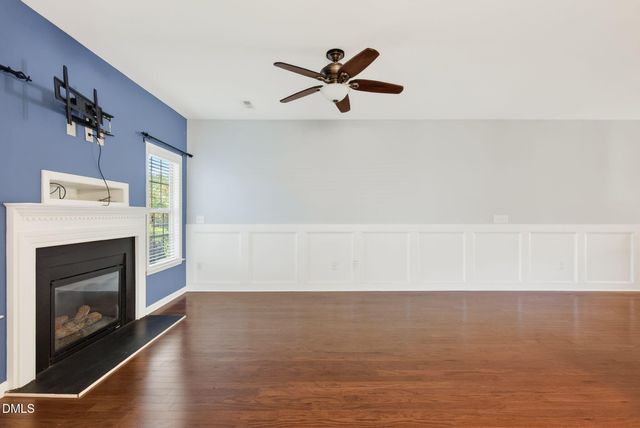 226 Beaconwood Lane, Holly Springs, NC 27540