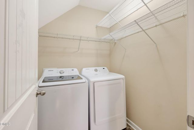 226 Beaconwood Lane, Holly Springs, NC 27540