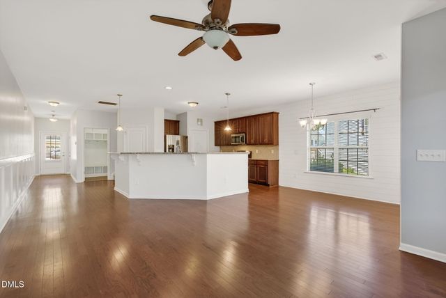 226 Beaconwood Lane, Holly Springs, NC 27540