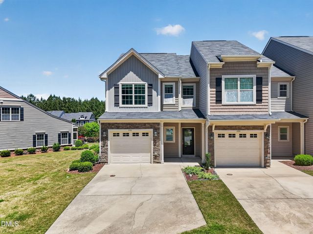 226 Beaconwood Lane, Holly Springs, NC 27540