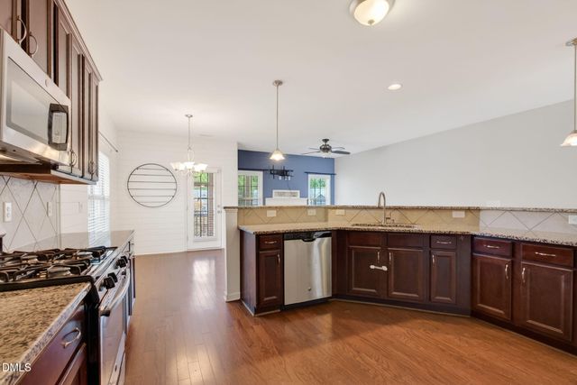 226 Beaconwood Lane, Holly Springs, NC 27540