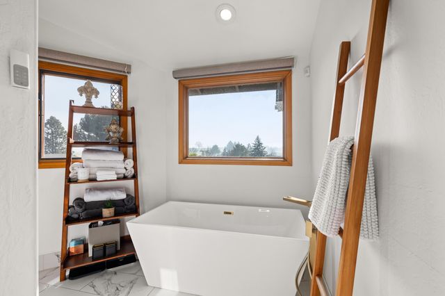 2798 Yvonne Road, Medford, OR 97504