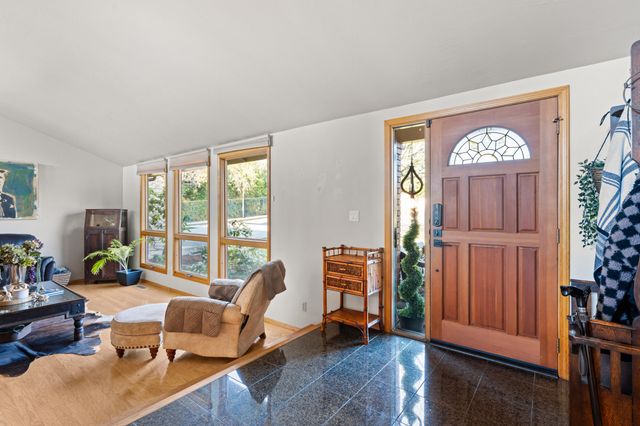 2798 Yvonne Road, Medford, OR 97504