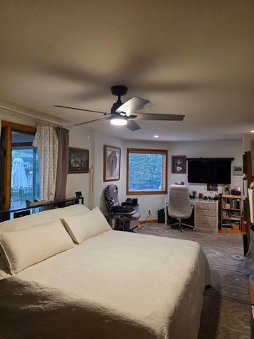 2798 Yvonne Road, Medford, OR 97504