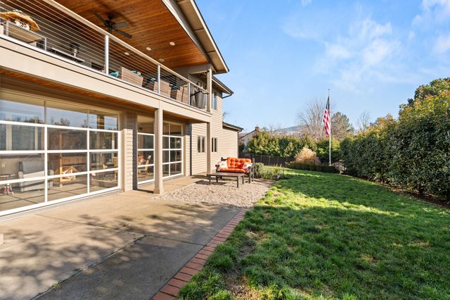 2798 Yvonne Road, Medford, OR 97504