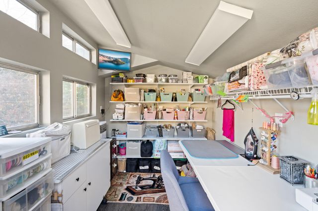 2798 Yvonne Road, Medford, OR 97504