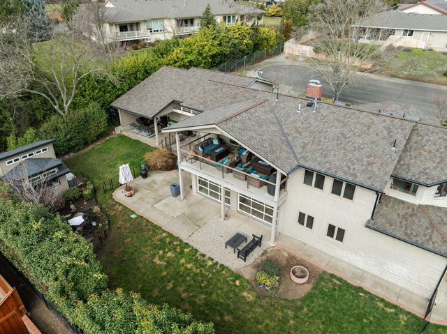 2798 Yvonne Road, Medford, OR 97504