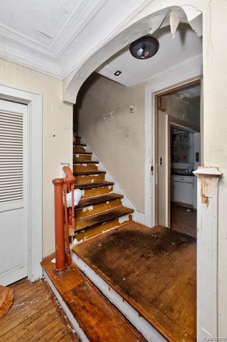 2437 Longfellow Street, Detroit, MI 48206