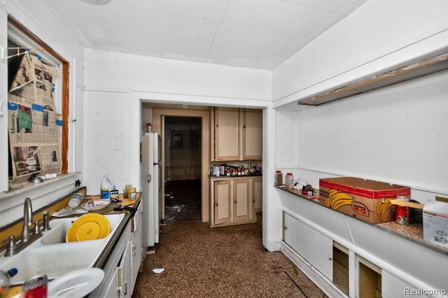 2437 Longfellow Street, Detroit, MI 48206